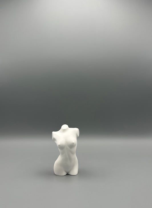 Handgefertigte Skulptur Vera